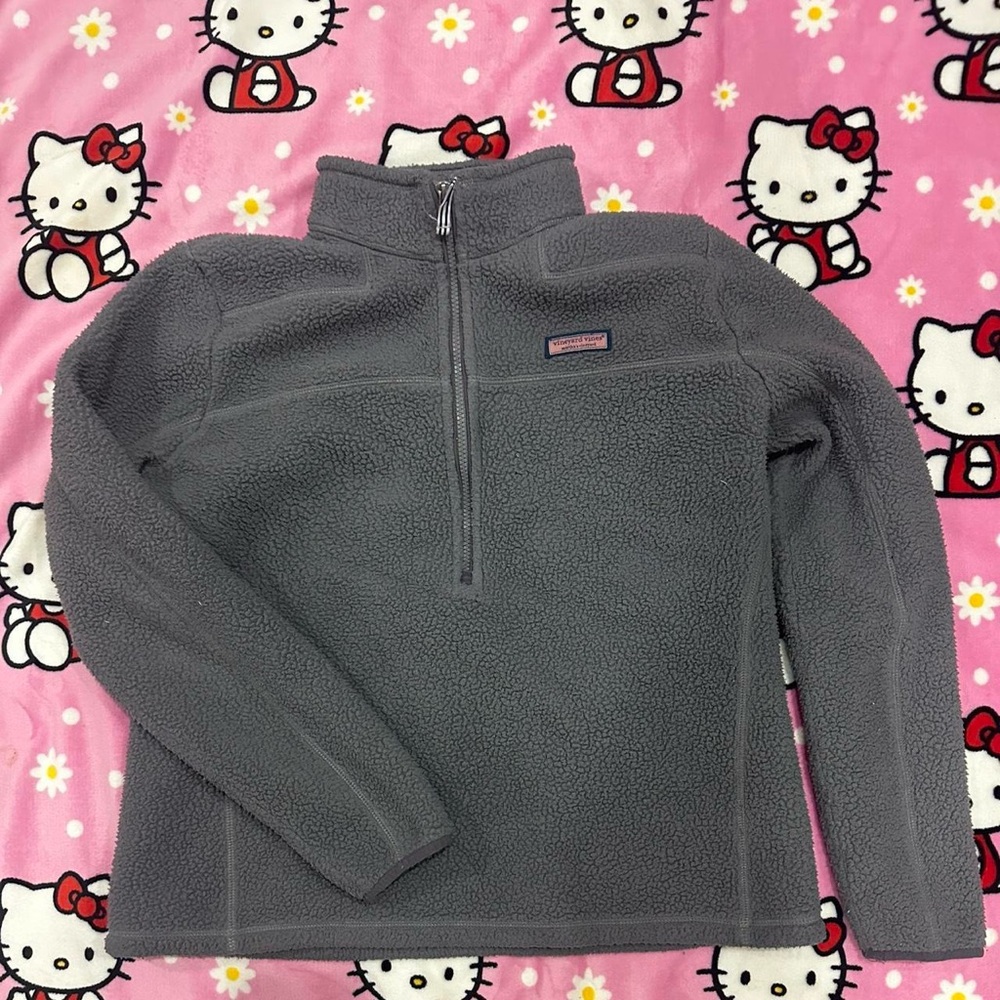 RARE Vineyard Vines Sweater